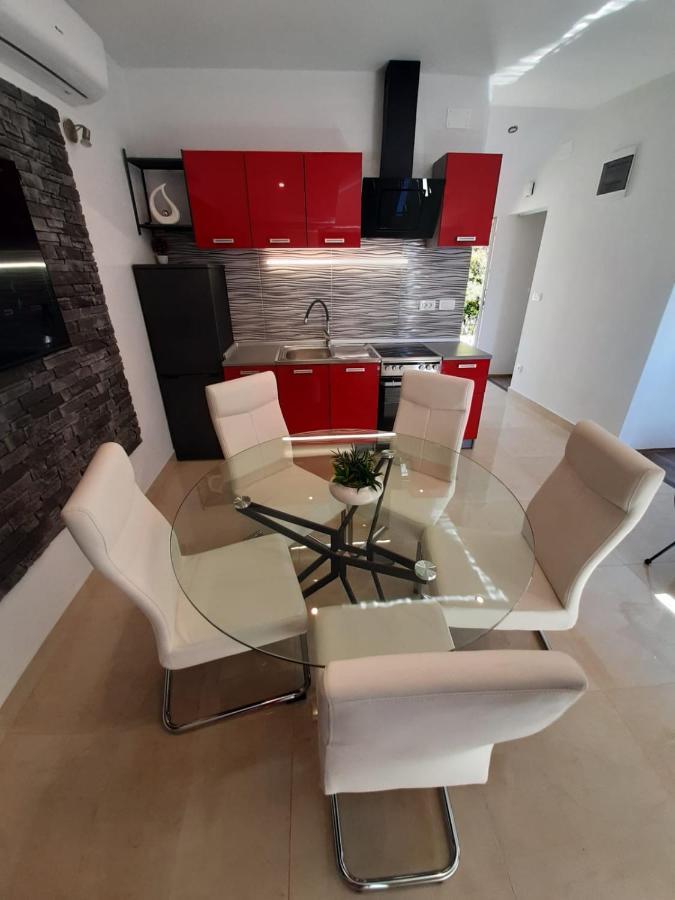 Anita Prizba Apartment Екстериор снимка