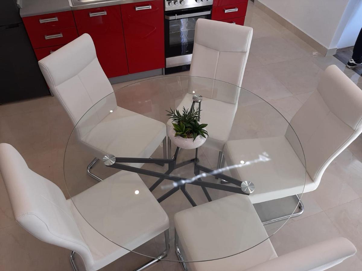 Anita Prizba Apartment Екстериор снимка